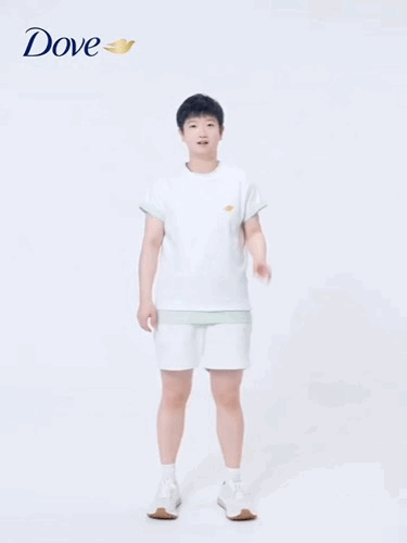 孙颖莎联合利华身体清洁代言人游客照打卡📸​​​