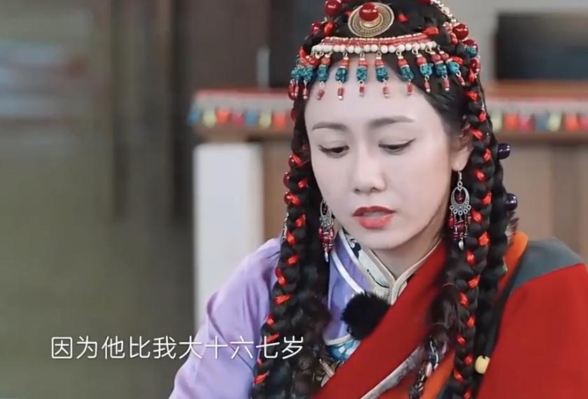人上了年纪就特别怕死，怕突然有一天离开什么都没交代好。郑钧有一段时间就每天晚上跟