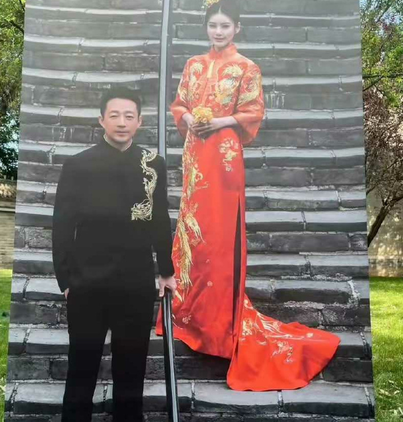 头一次见婚纱照这样拍的