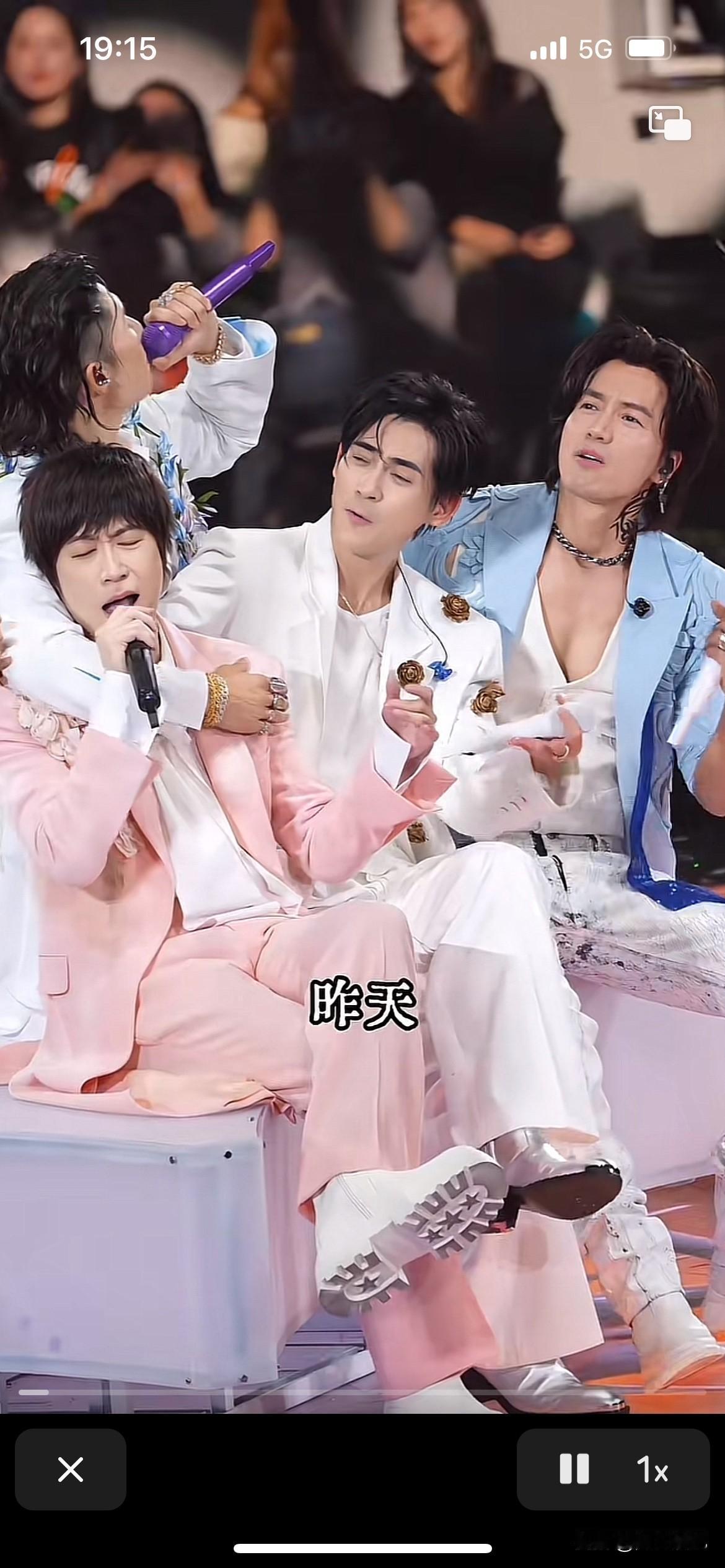 没有朱孝天，F4组合就不是完美的，就算是阿信过来也没有办法救场，没有以前那种感觉