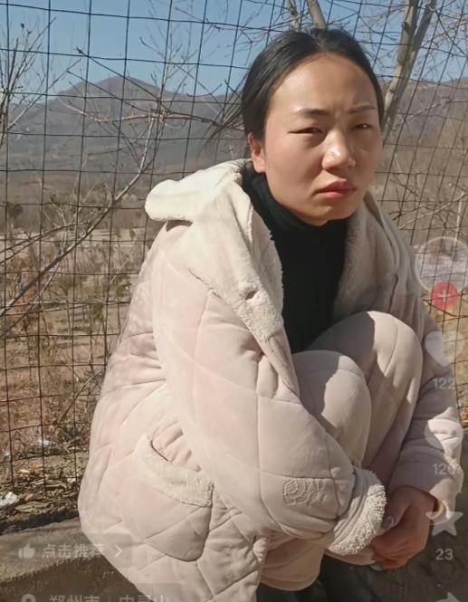 失联10天的33岁重庆女子遗体被找到！没想到，她居然是穿着高跟鞋在下午进山的。彼