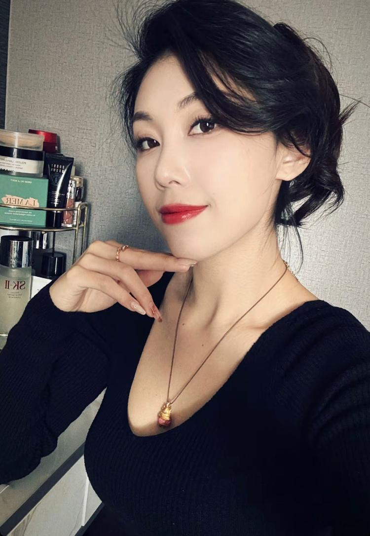 女王黑色系​​​