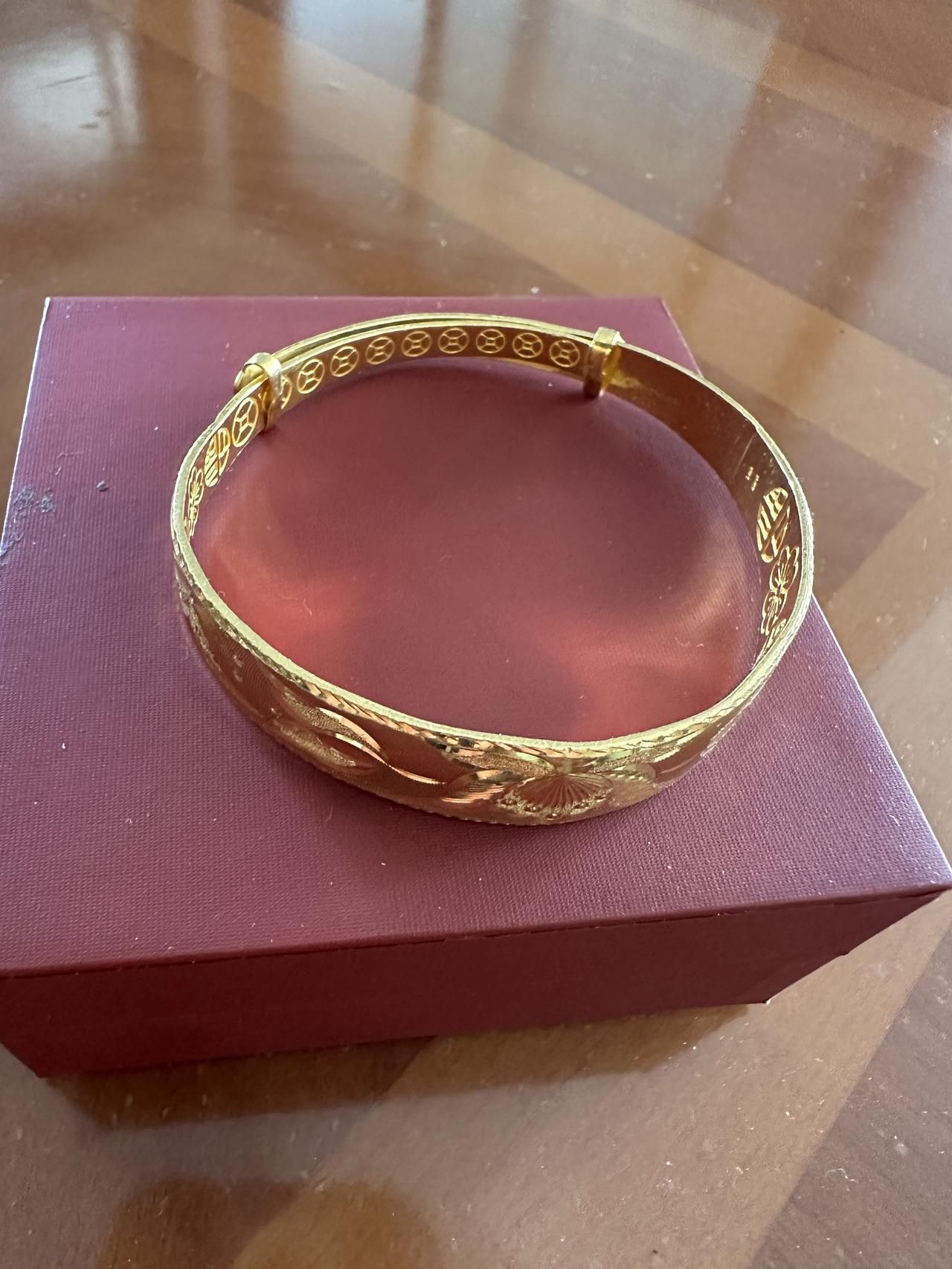 机构喊出5000美元目标，现在上车还来得及沪金突破1037元/克，伦敦金逼近