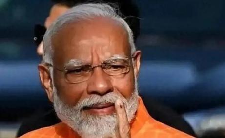 印度明明比中国先加入WTO，为什么印度没有飞速崛起？说白了，其实西方国家早就想往