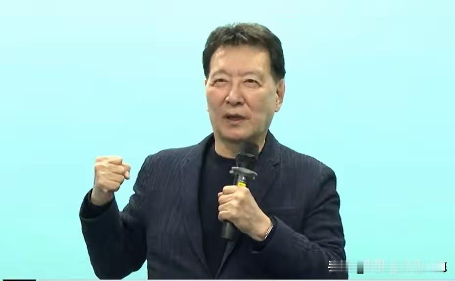 赵少康明确支持李四川。今天有人问他国民党新北为啥还不提人选？他说郑丽文主席说春节