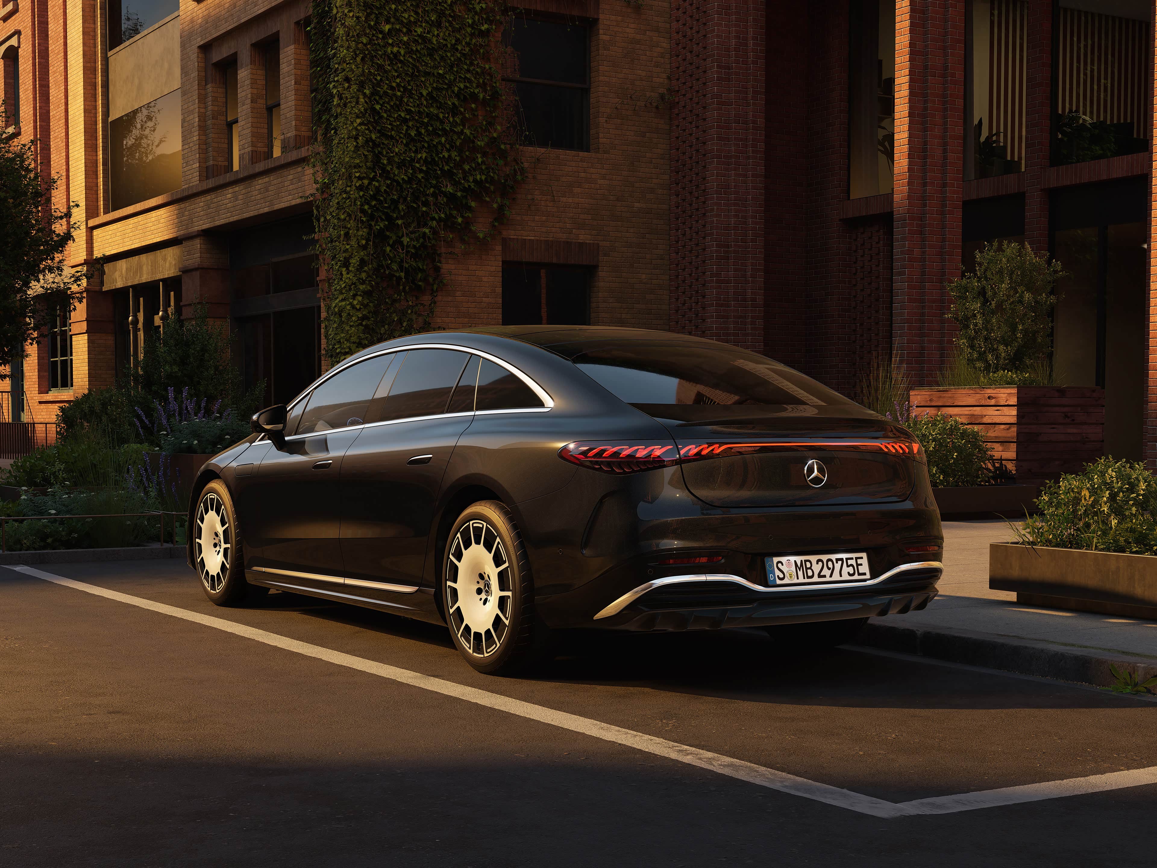 新款奔驰EQS官图，外观小幅调整，升级800V平台，搭载最新的eATS2.0电