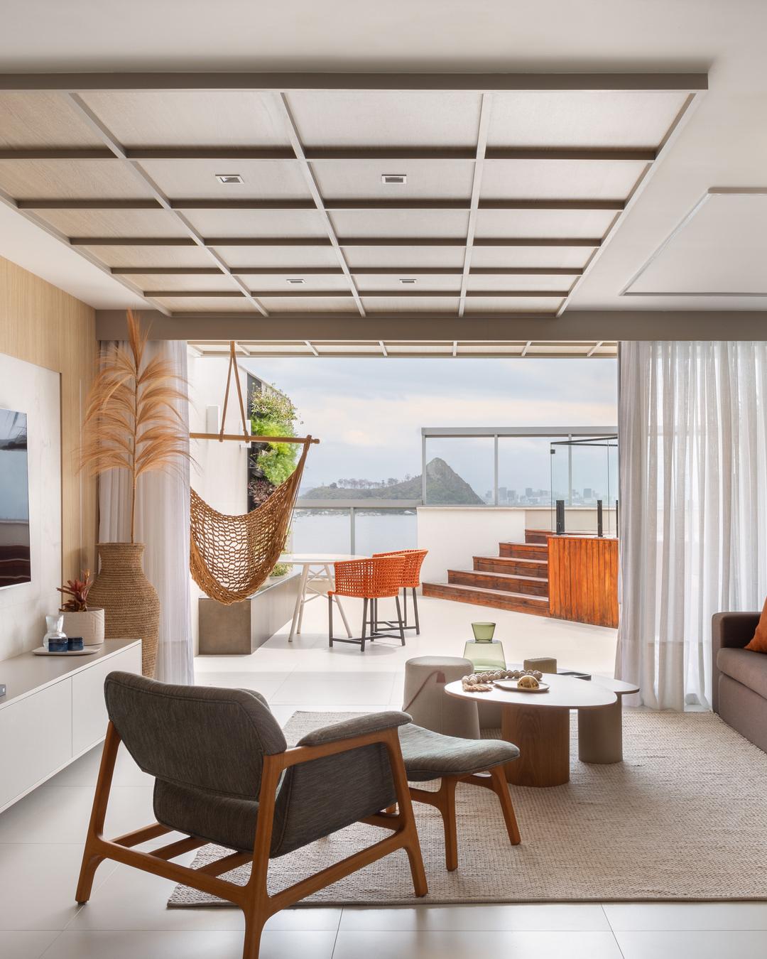 满室自然肌理，305㎡住宅藏着治愈人心的舒适感原木风装修的家,可以有多治愈?家