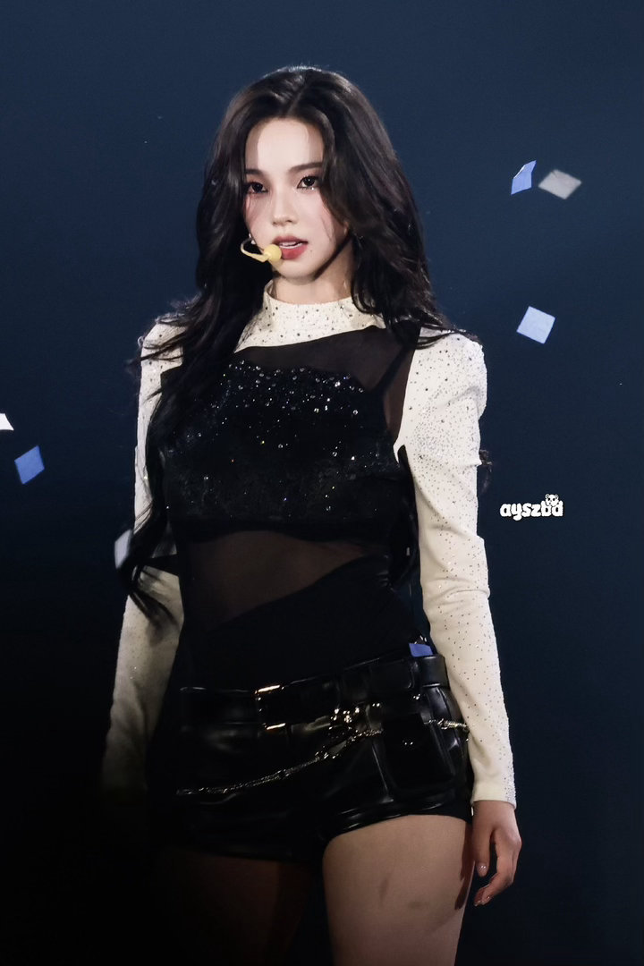 柳智敏solo4登顶美趋柳智敏美疯了啊啊啊