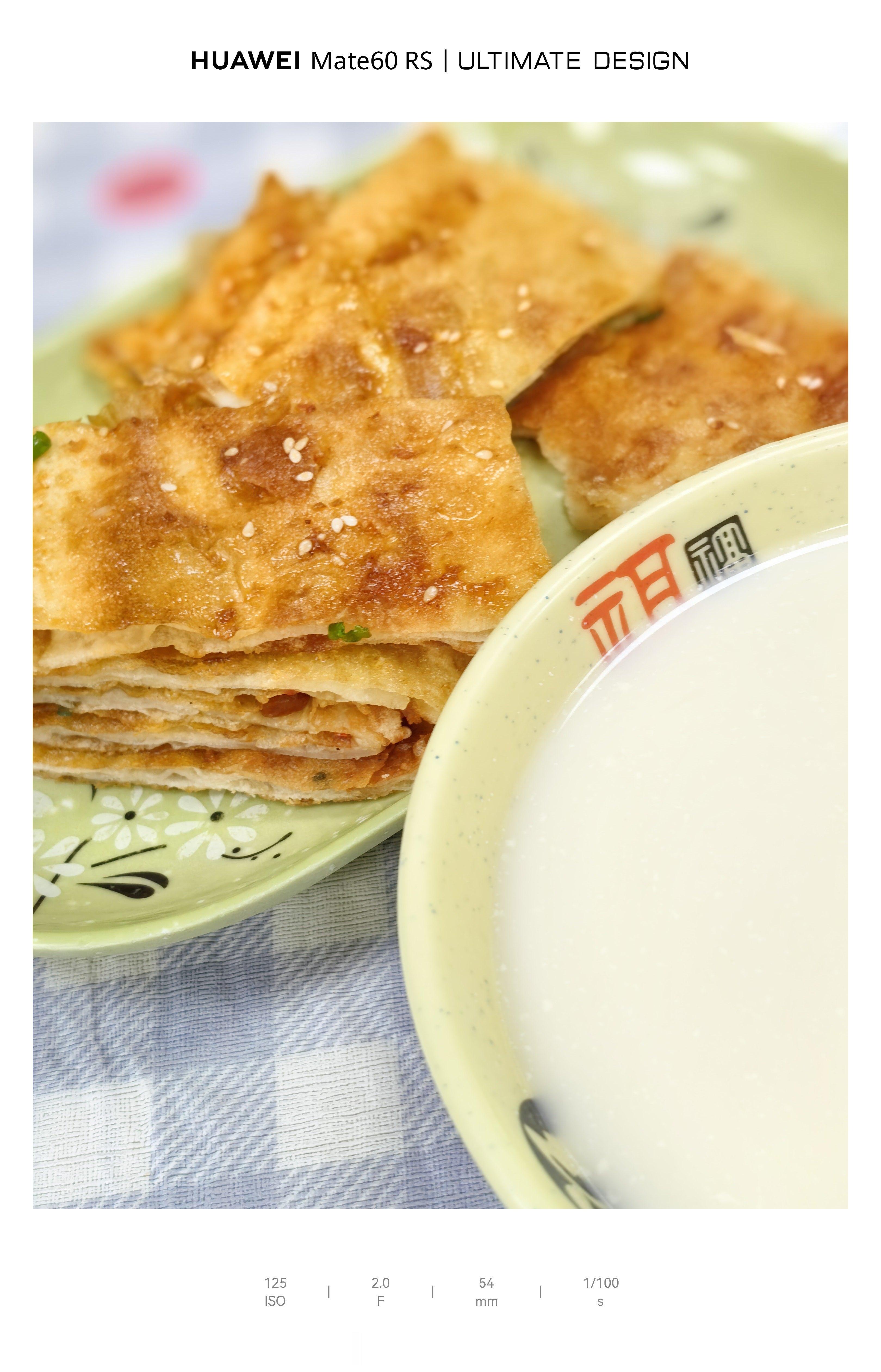晨跑一场活力四射，吃一顿早餐元气满满。跑步运动打卡美食微博跑步运动运动就是坚持