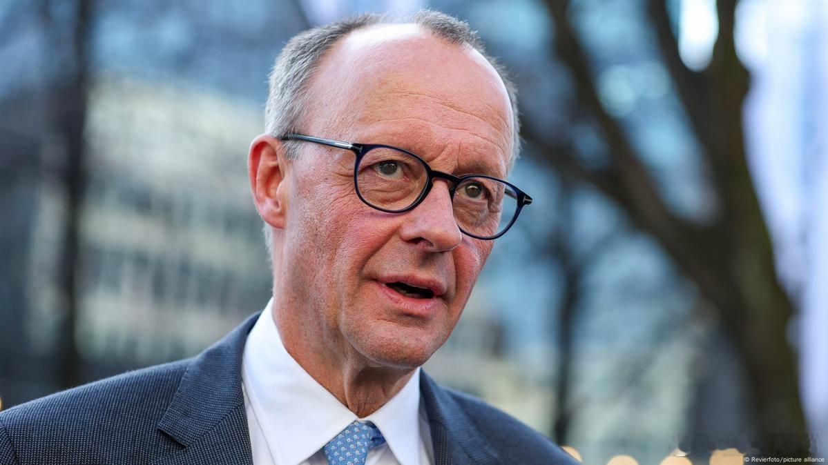 🇩🇪德国总理弗里德里希·默茨于2025年11月3日表示，叙利亚内战已经结束，