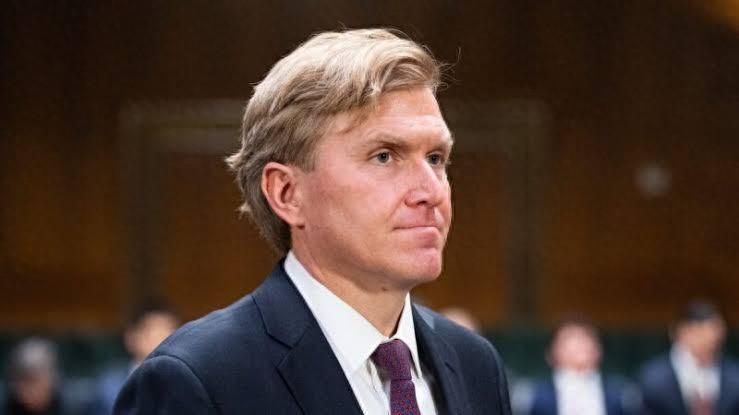 美国国防部三号人物科尔比，憋了一肚子火去了菲律宾。这位深度参与对华“遏制”框架的