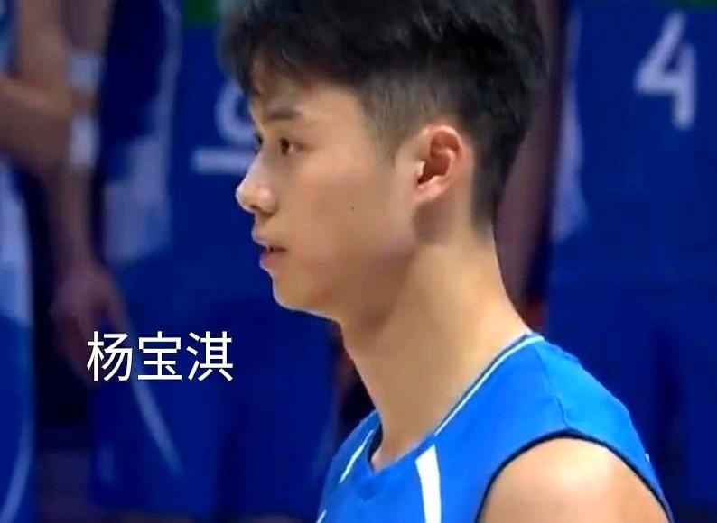 昨晚做梦，梦到中国男排3--2战胜巴西男排！早上爬起来点开录像一看，比分牌死死