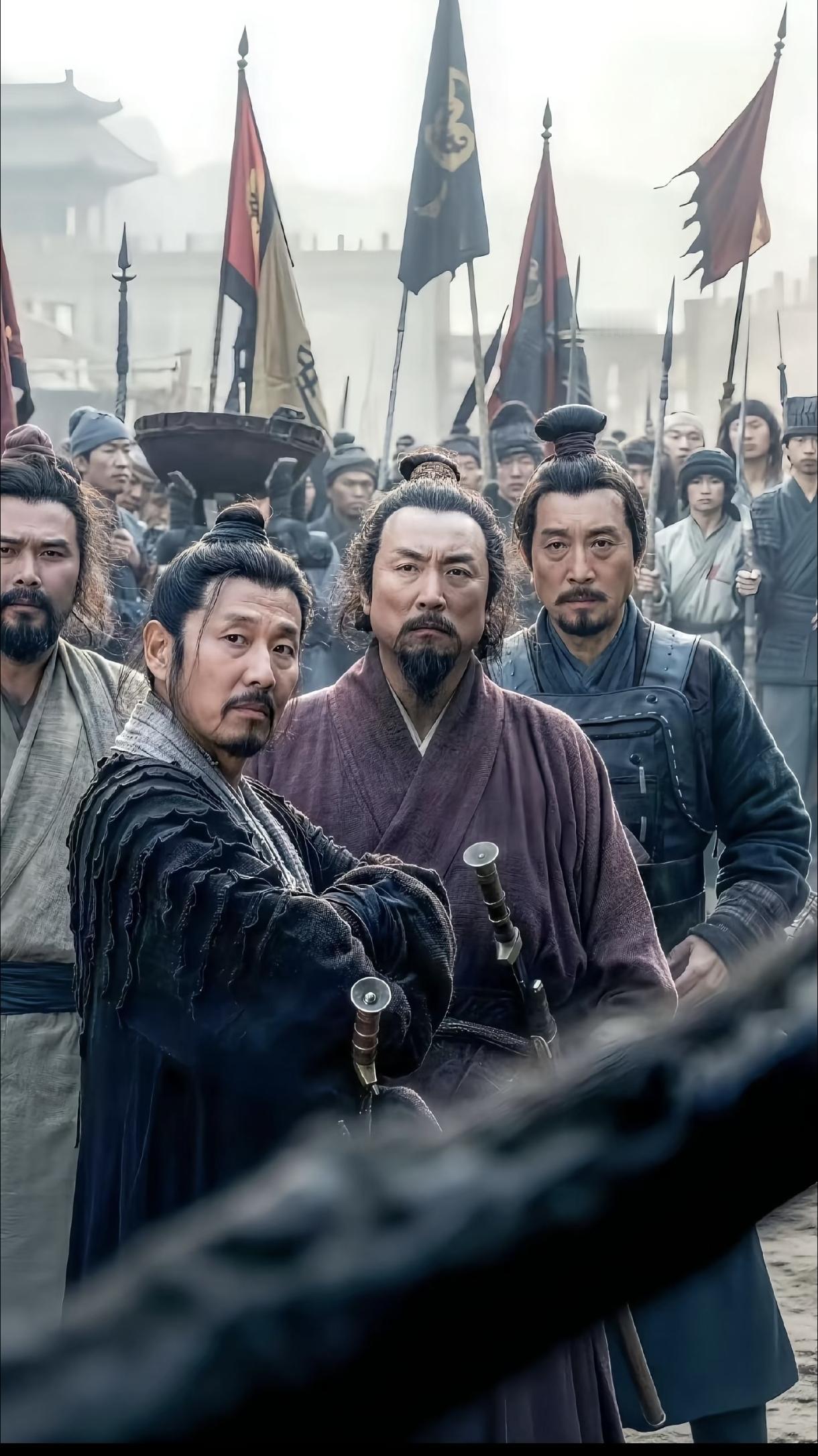 143个家族，只剩5个！刘邦的“免死金牌”，为何保不住子孙？刘邦当年大封功臣