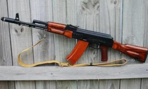 我国为什么不按AKM＞AK74＞AK12成熟可靠技术路线发展自家步枪，而是研制了