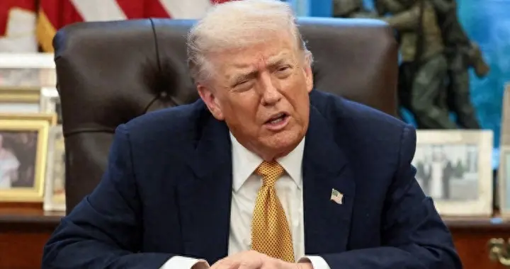 特朗普这回踩到“地雷”了, 犹太集团突然下场, 伊朗不打也得打