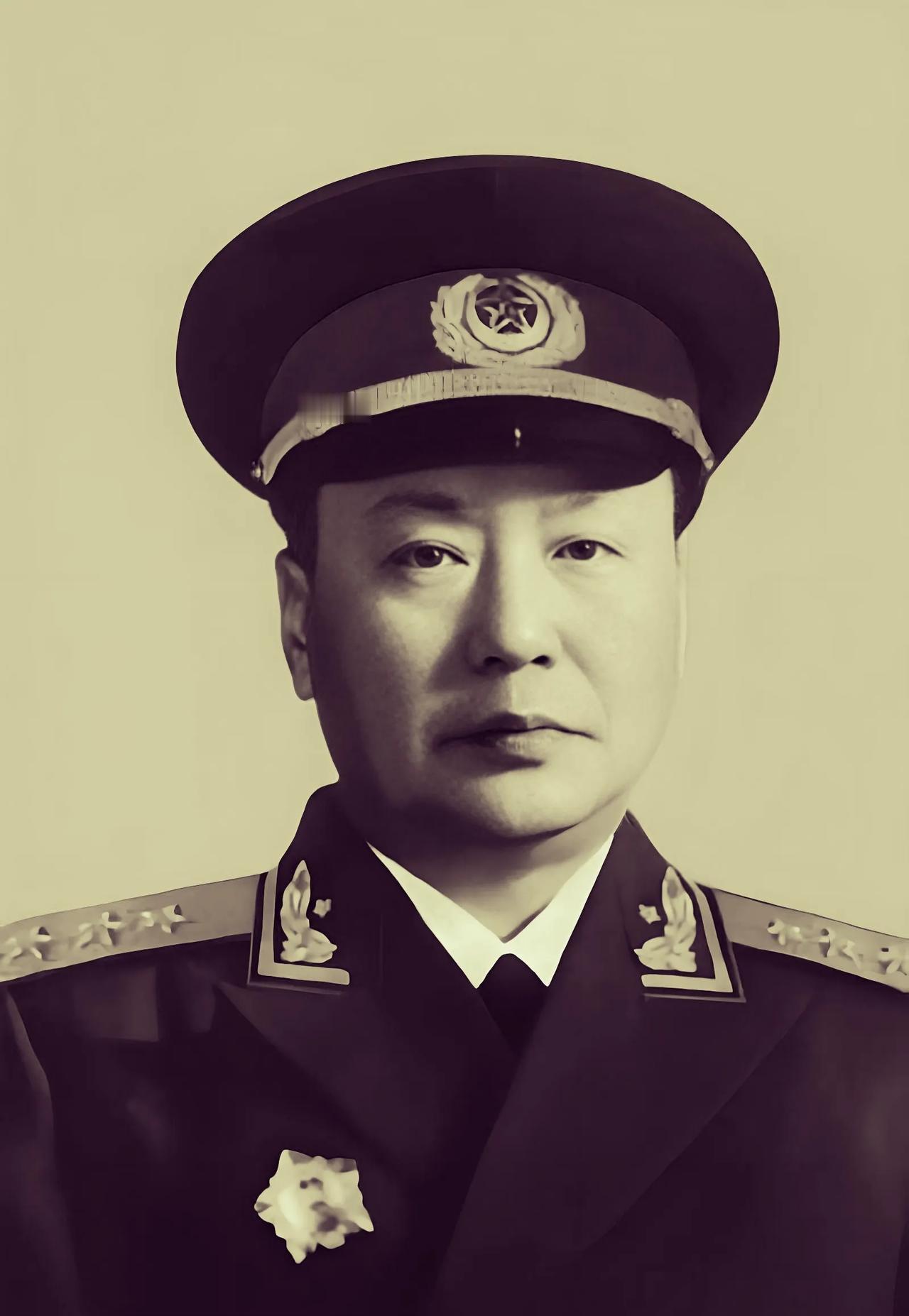 乌兰夫：一位超越元帅的开国上将乌兰夫，1955年开国上将，曾担任中央政治局委