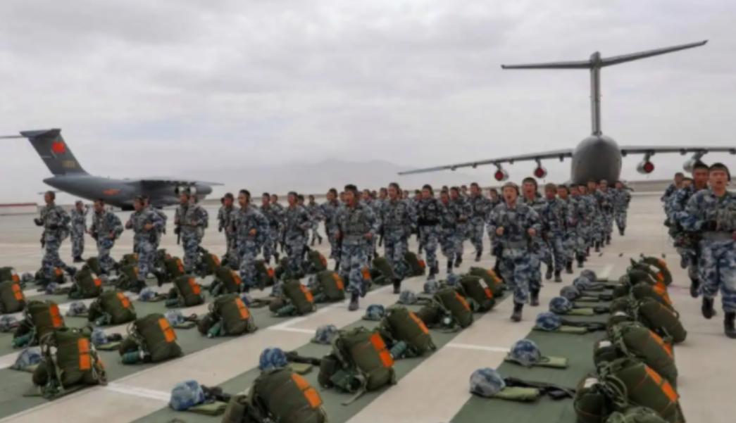 为什么要召回，国家这么多兵不够用的吗？五大战区，有战区是不能动的，预防边境，国防