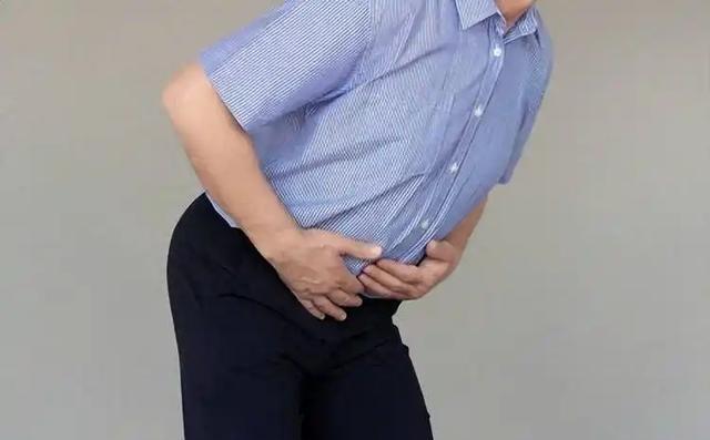 你有没有注意到,吃了某些食物后,胆囊的“不适感”加剧了?胆囊,作为我们消化系统中