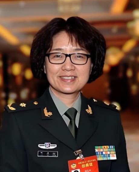 中国工程院院士，国家肾脏疾病临床医学研究中心主任，主任医师、教授、博士生导师！请