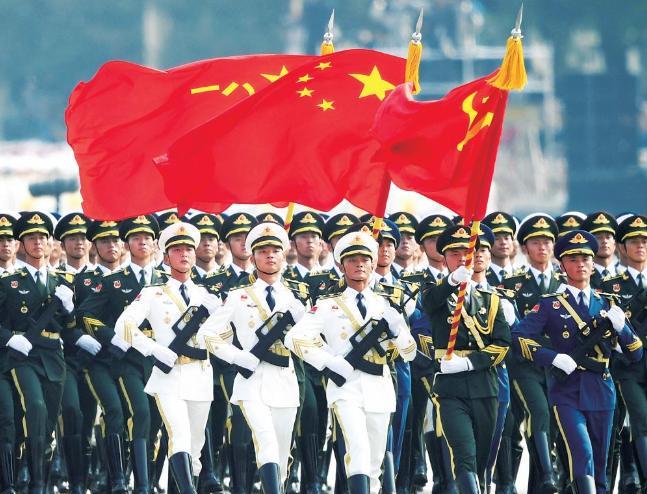 日本慌了！西方更瞒不住了！当中国宣布用85种语言向全球转播纪念大会与阅兵盛况，总