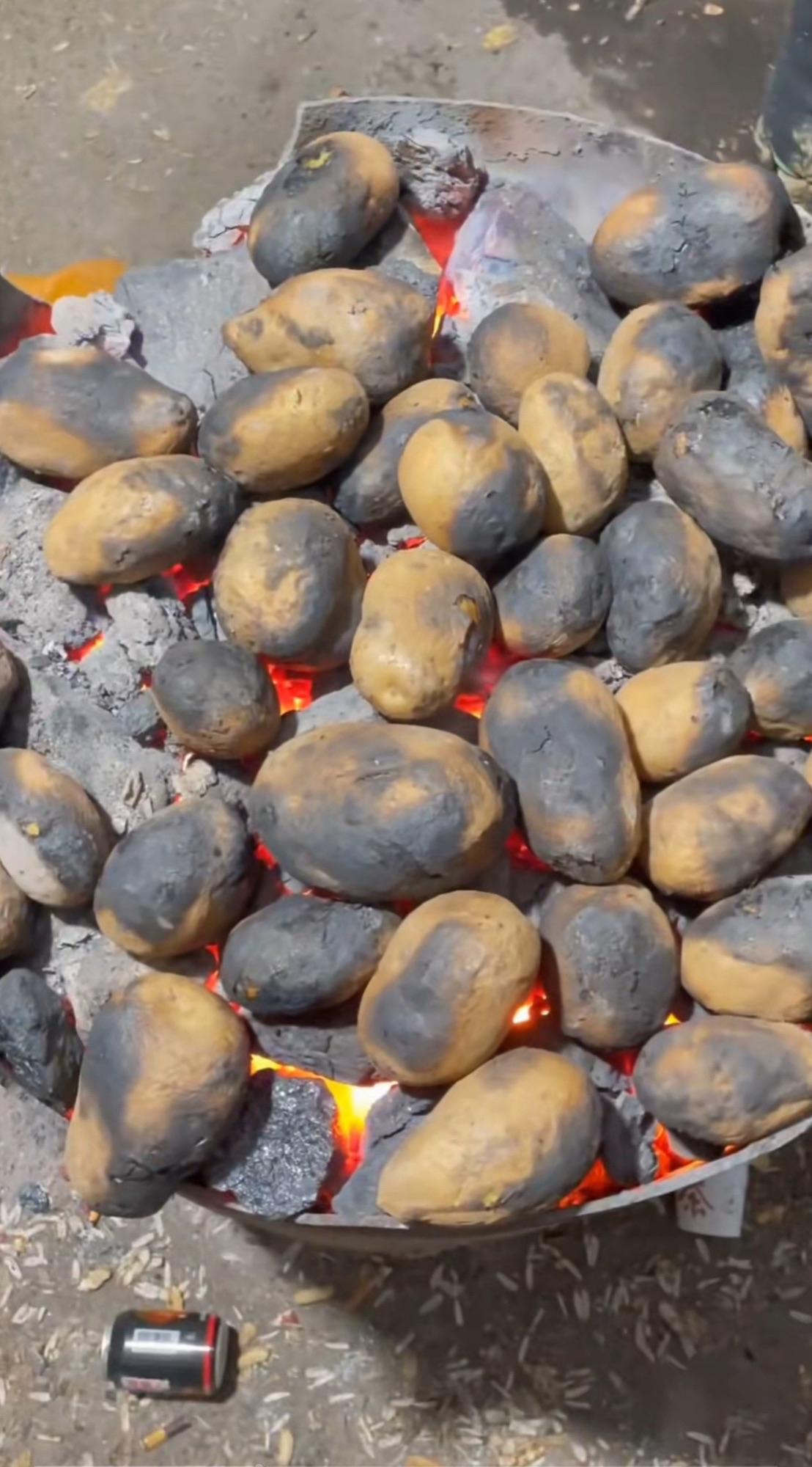 来报一下吃过这种食物的人都多少岁了