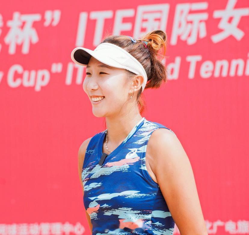 ITF塞尔维亚W75首轮头号种子高馨妤🇨🇳以6-1/6-4完胜库约维奇🇧?