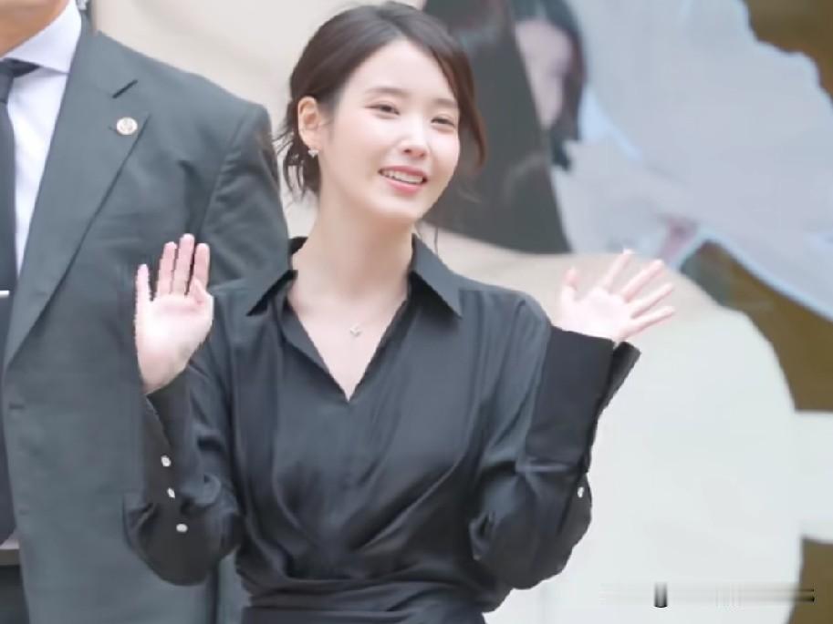 追李知恩十几年真的赚麻了！从《DreamHigh》入坑，我从学生党熬成社畜，