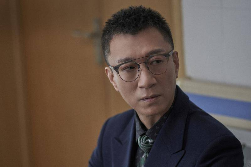 刚想发，结果发现都在要求改发型……（但我真的喜欢特别短的这种怎么办[捂脸哭]）（人类的审美确实好难统