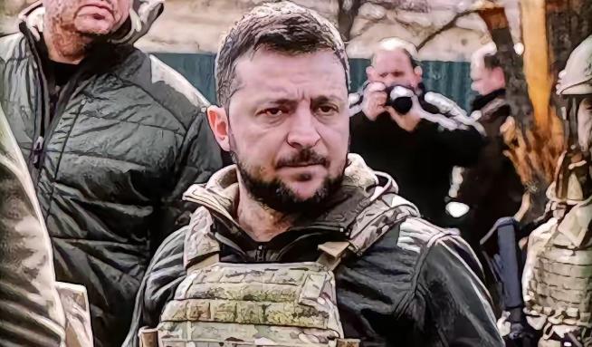 俄罗斯再次撕下伪装！也让全世界警觉起来！当地时间12月17日，俄总统普京在国防