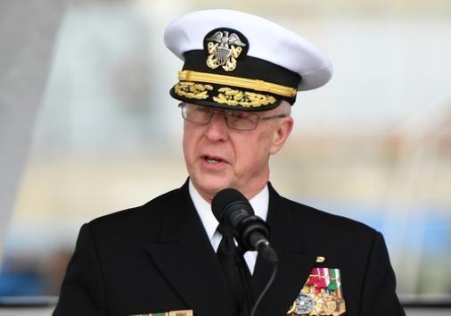 美国海军作战部长达里尔・考德尔公然喊话，要求中国立刻停止建造军舰。消息传开，网友