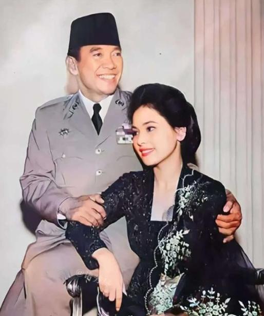1959年，印尼总统秘密访日，日本人知道他好色，专门为他安排了一名19岁的绝色艺