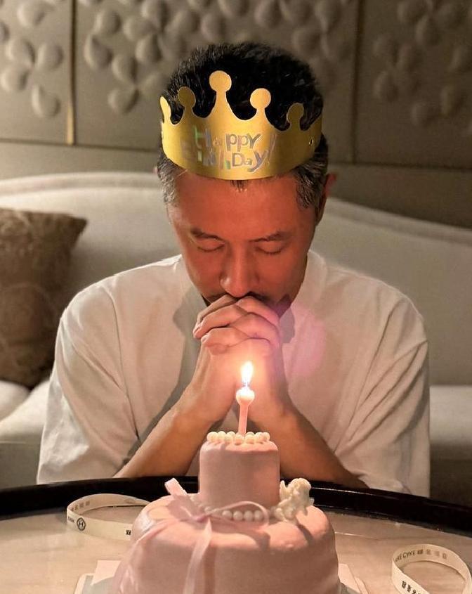 娱乐圈里，任重和孙骁骁这对夫妻，总给人一种稳稳的幸福感。就在前两天，任重46岁生