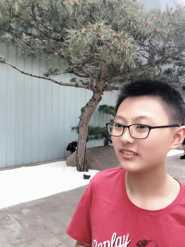 5000万投进去，4100万赚回来！23岁小伙王梓旭一战成名，持股6家公司市值约