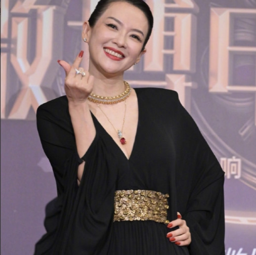 高级感的章子怡，帅出圈的宋佳，电影之夜，女星美得千姿百态微博电影之夜成为内娱潮