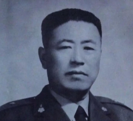 1946年，国民党同意释放叶挺，但要求我党释放被俘的马法五，为表诚意，刘伯承亲自