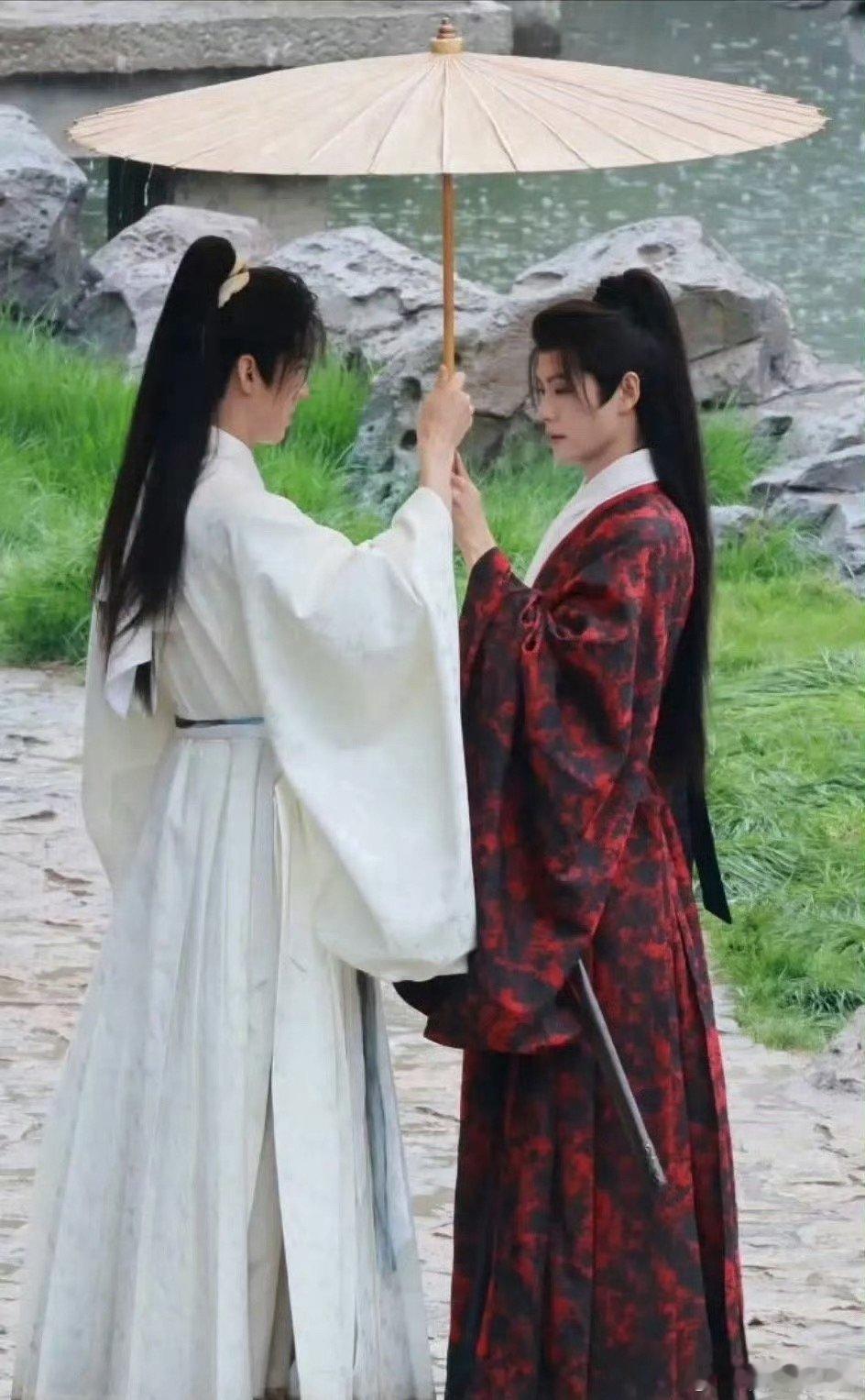 龚俊、肖宇梁《凤舞九天》同框🈶️，谁赢了