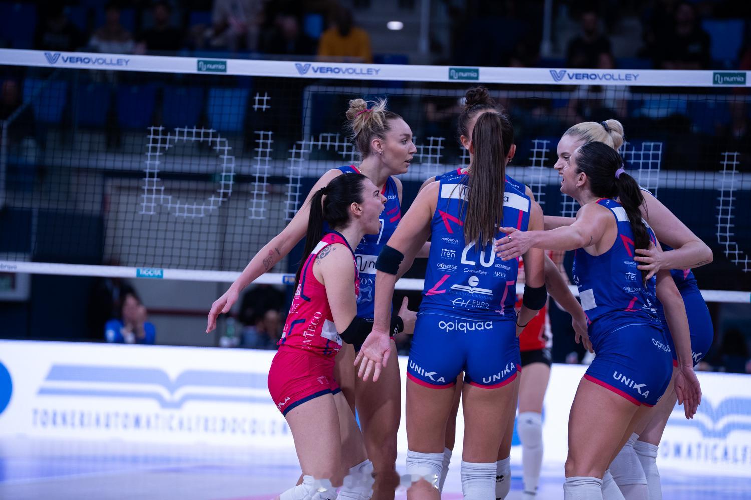 【庄宇珊12分女排意甲圣乔瓦尼1比3米兰】北京时间12日凌晨，2025-202