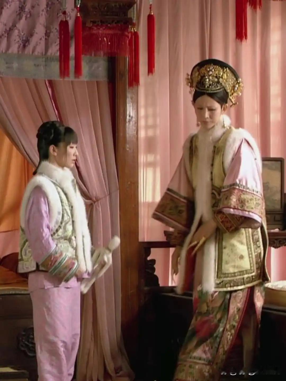 这一刻，嫡庶尊卑分明，具象化了。