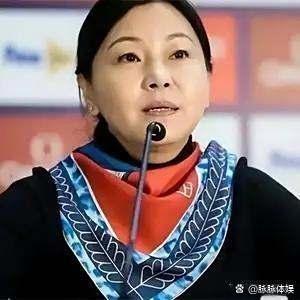 周继红私下说陈若琳这丫头，当教练比当运动员还有戏。她看中的三个人，路子完全不同