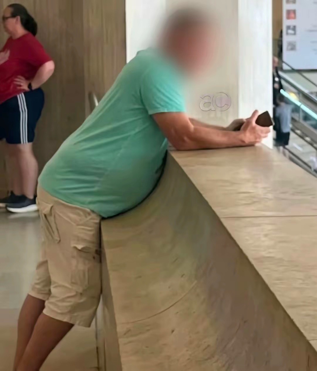 看完终于知道为什么包容性建筑如此重要。难道设计师也是这样的身材[笑着哭]​​​
