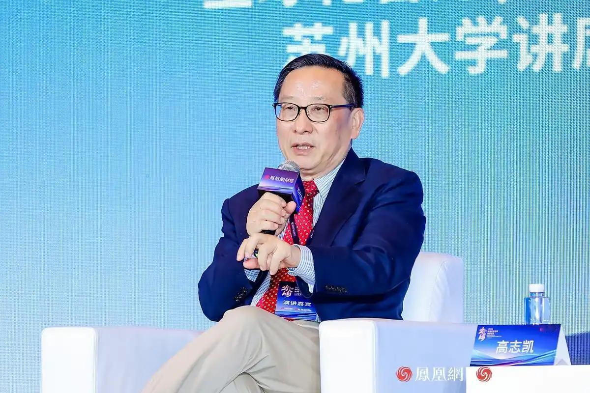 “高志凯一句‘先把印第安人账算清’，弹幕直接刷屏。” 事情发生在，清华讲堂的