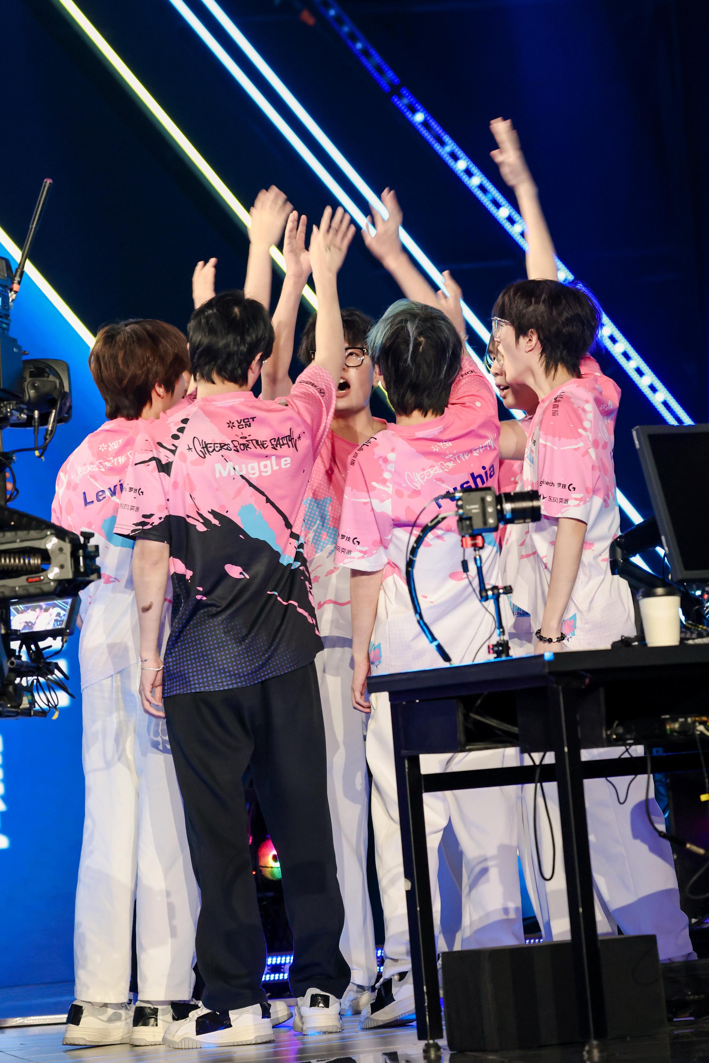 BLG发文: 向所有支持我们的粉丝们说抱歉, 努力调整迎接联赛