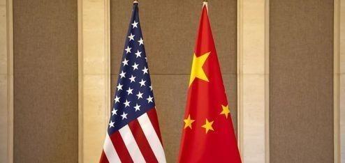 一签就是20年，每年50万吨美国LNG直供中国，这回不聊关税也不谈芯片，直接落笔