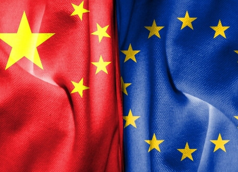欧盟丧心病狂，制裁两家中国农村银行，中方回应7月18日，欧盟通过对俄第18轮制