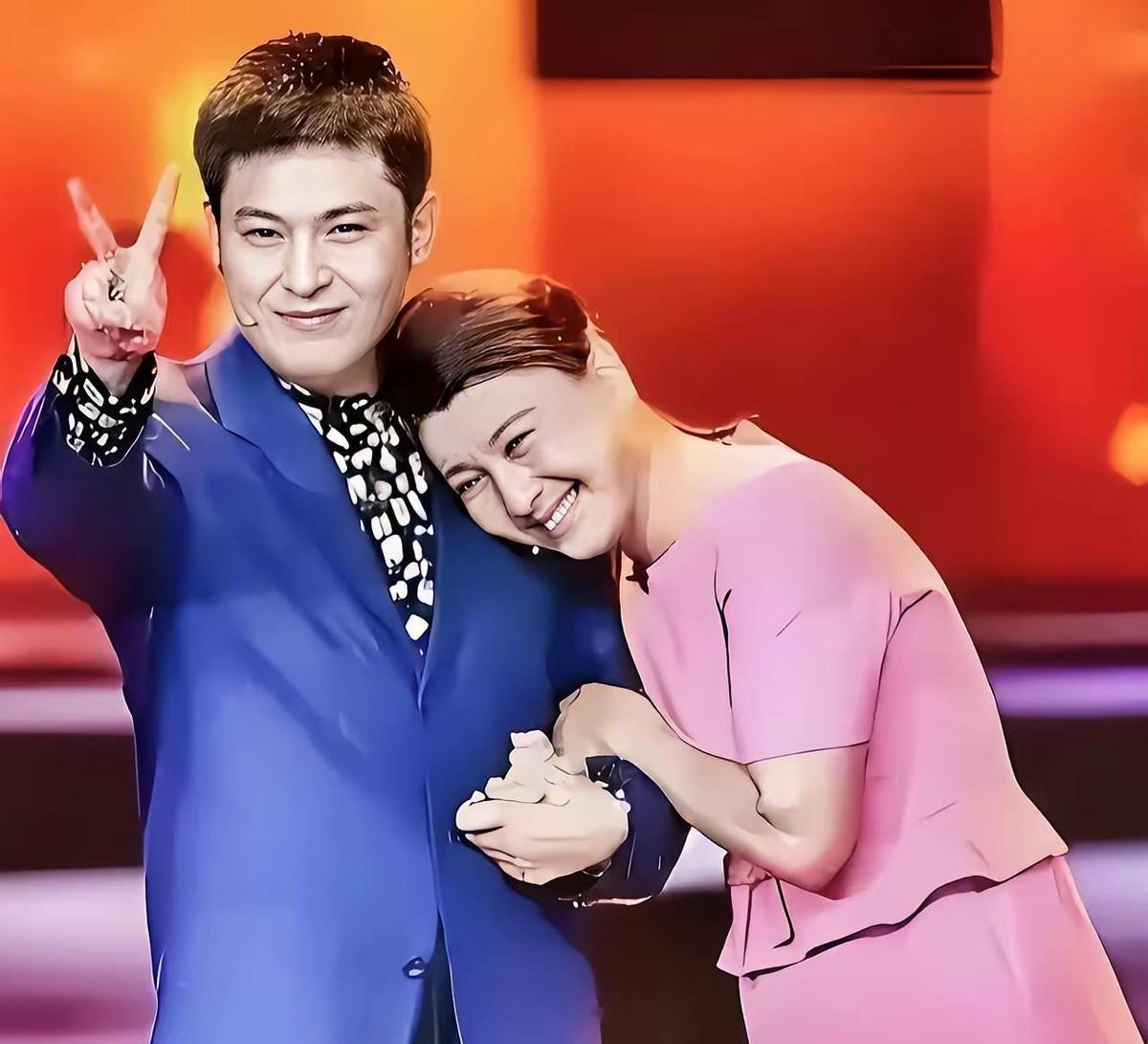 孙涛可能不知道，他直播里力挺闫学晶的那几分钟，够一个普通人挣好几年。2023年