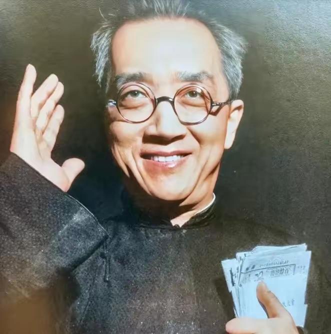 一纸谬论遗臭百年：1935年胡适竟劝蒋介石放弃东三省☀️1935年，胡适致