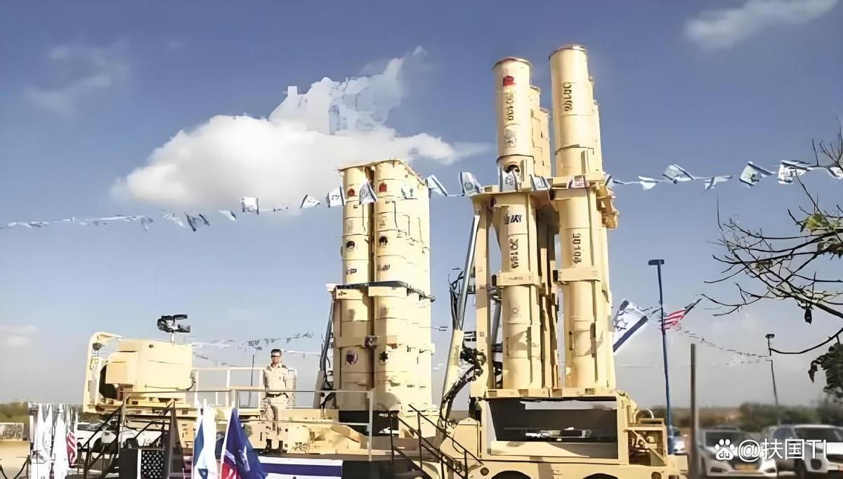 美：老弟呀！哥哥最近这脸算是丢尽了，你也不管管？中：管什么？美：中东那边的