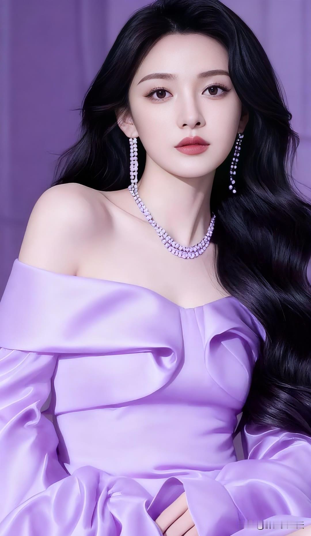 烦恼有何惧怕，既然躲不掉，就调好心态与它共存。心向阳光，何惧风霜。美女人像群微