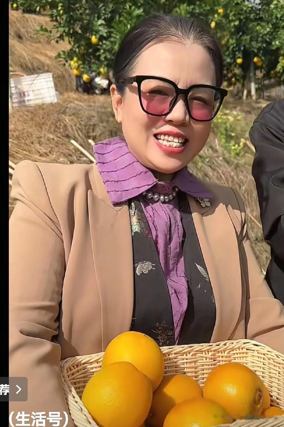 偷窃恶行早已声名远扬偏偏还扮作受害的模样自欺欺人实在太过荒唐天天洗呀洗个不