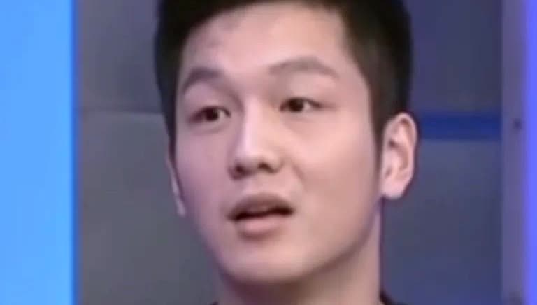 名单没我？我直接问！凌晨五点，樊振东在群里发：我想去比赛。里约奥